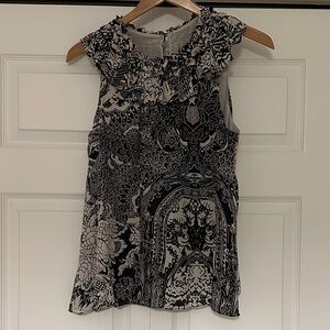 Medium Club Monaco Ruffled Collar Floral Blouse